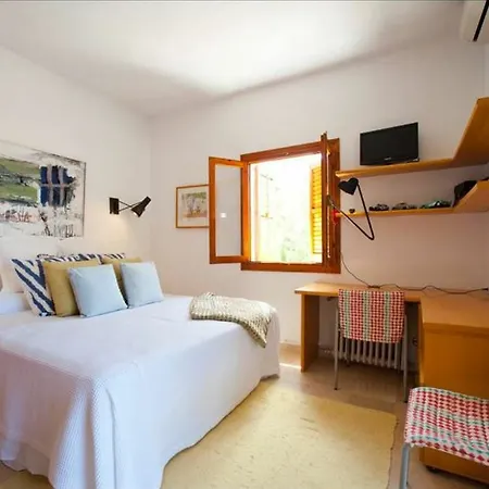 House With 5 In Furnet With Wonderful Sea View, Private Pool, Enclo...